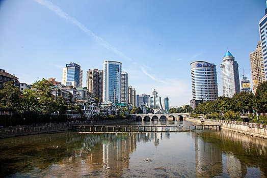 soi cau bach thu khung 5 ngay